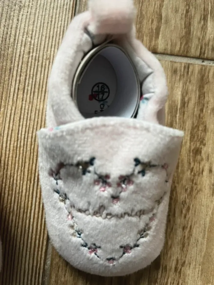 Chaussons bébé - photo numéro 3