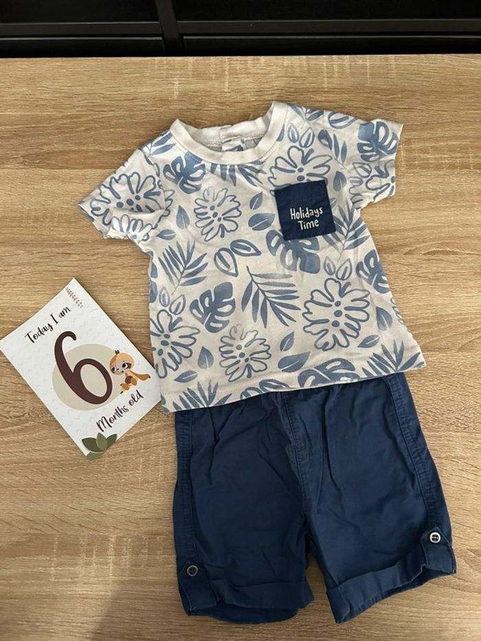 Short tee-shirts