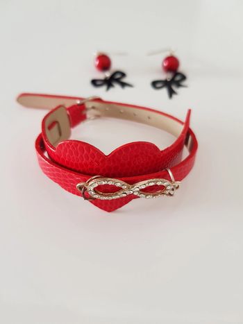 Bracelet et boucles d'oreilles