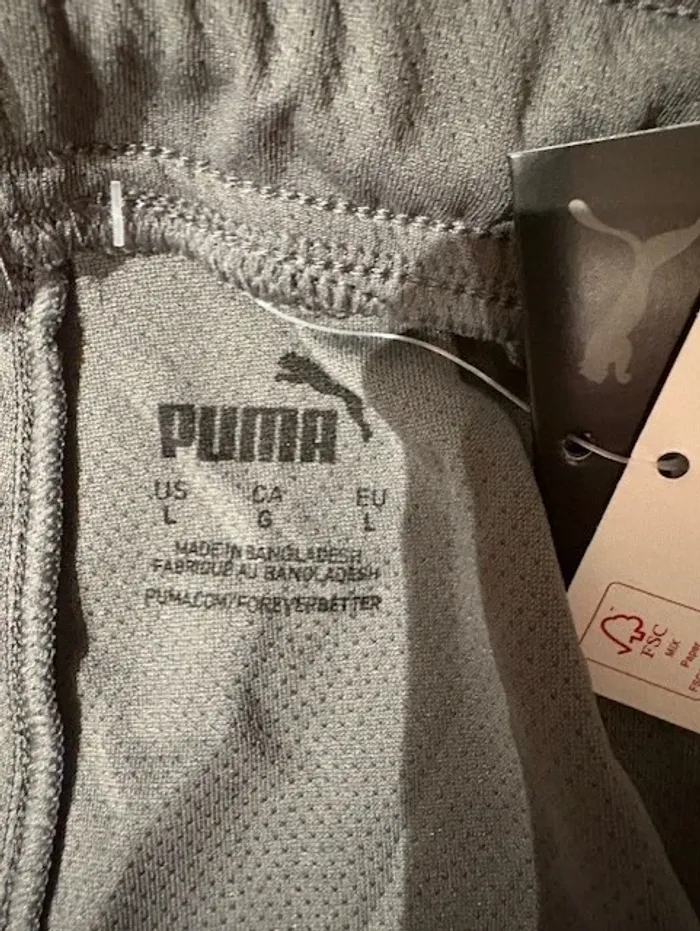 short de football puma gris taille L - photo numéro 8