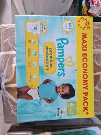 Pampers premium taille 6