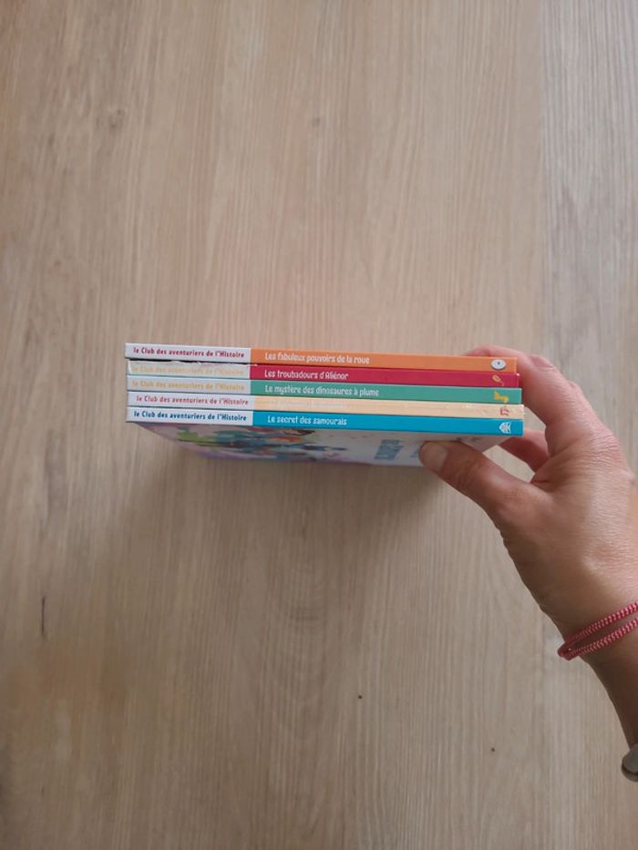 Collection de 5 livres les aventuriers de l'histoire - photo numéro 2