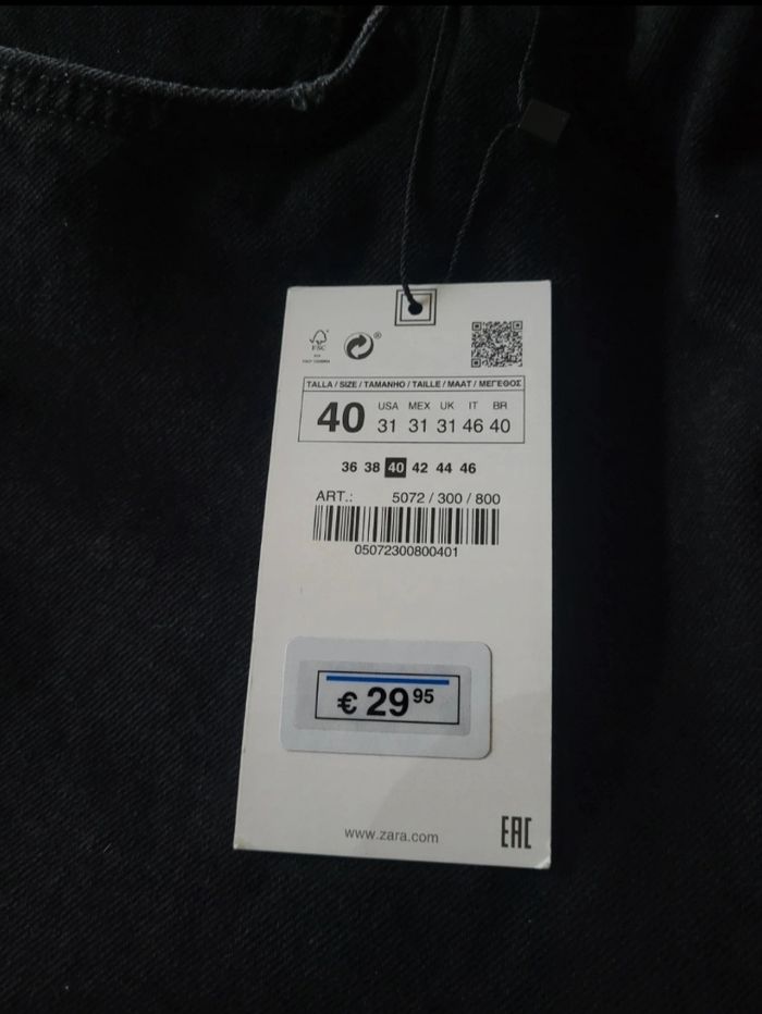 Short en jean noir Zara - photo numéro 5