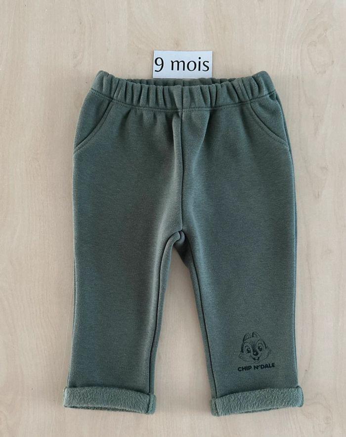 Pantalon Disney  9 mois - photo numéro 3