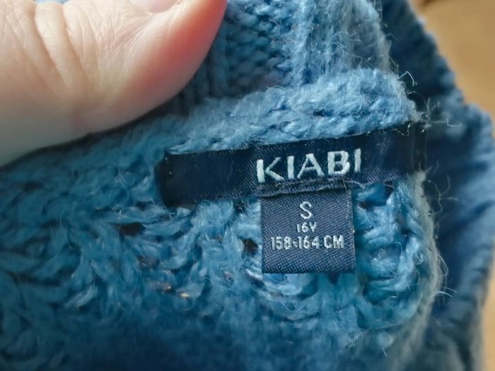Pull en laine brodé bleu clair - photo numéro 2