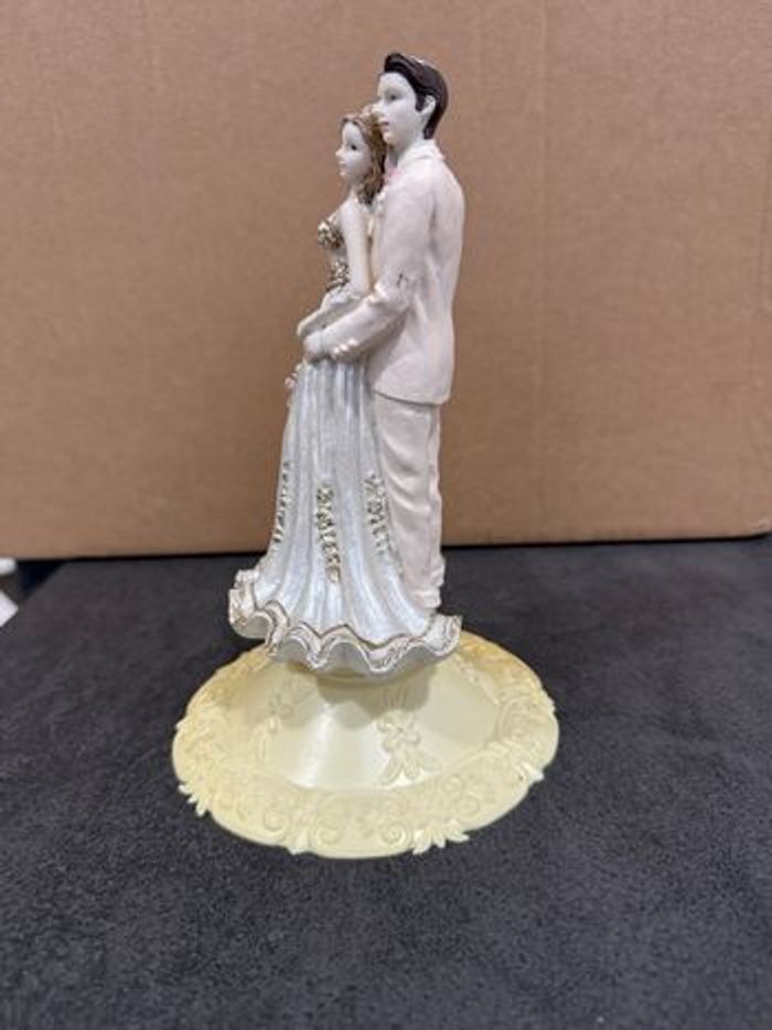 Figurine couple de mariée - photo numéro 4