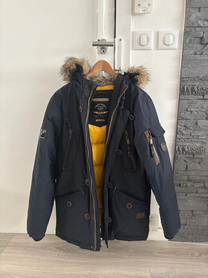 Manteau mi long bleu marine