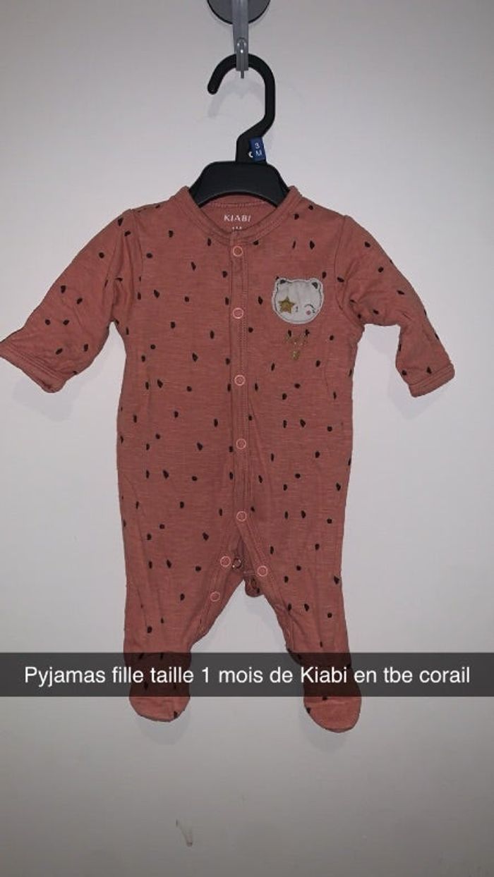 Pyjamas fille taille 1 mois