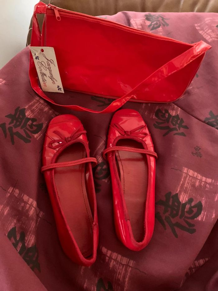 Ensemble ballerines 🥿rouge festives pointure 35 + sac - photo numéro 2