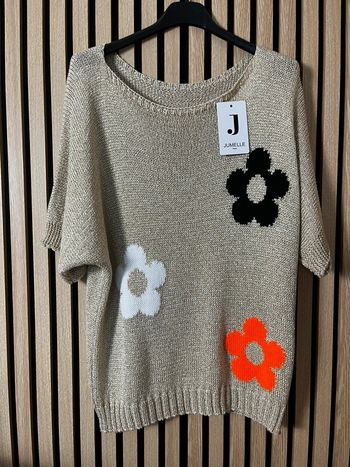 Pull doré lurex à fleurs