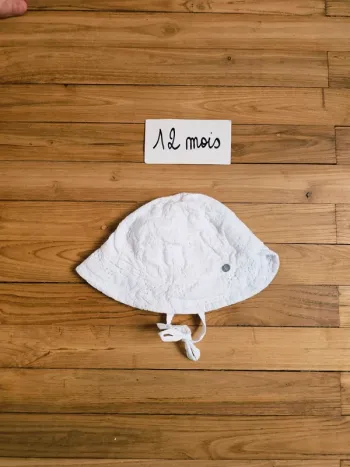 Chapeau blanc broderie baptême mariage bébé fille 12 mois 1 an