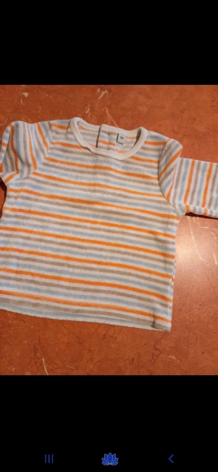 Ensemble bébé taille 9 mois - photo numéro 2