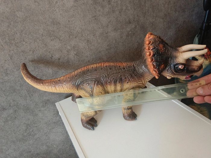Lot de 3 dinosaures - photo numéro 3
