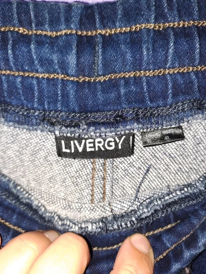 Jean femme taille 40 - photo numéro 3