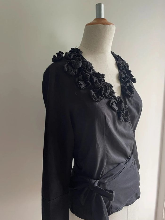 Cache-cœur fleuri noir en coton - photo numéro 2