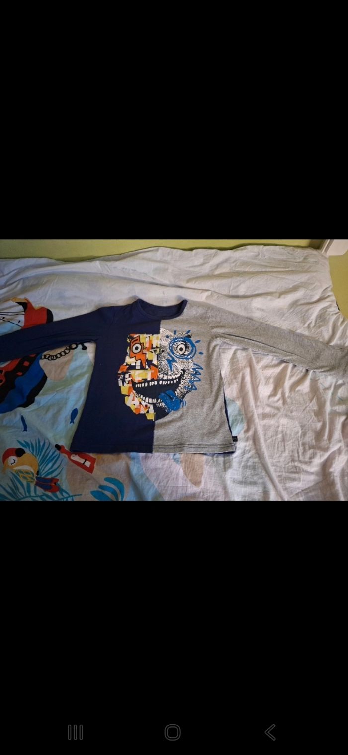 T-shirt manches longues 8 ans