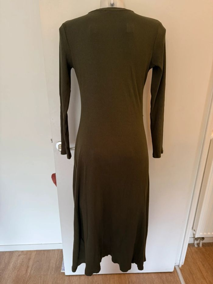 Robe longue kaki Zara - photo numéro 5
