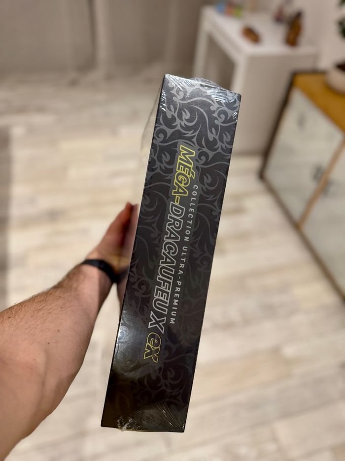 [NEUF] Coffret ultra premium UPC Pokémon ME02 flammes fantasmagoriques - photo numéro 6