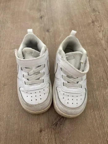 Basket Nike à scratch