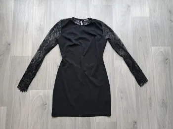 Robe à dentelle