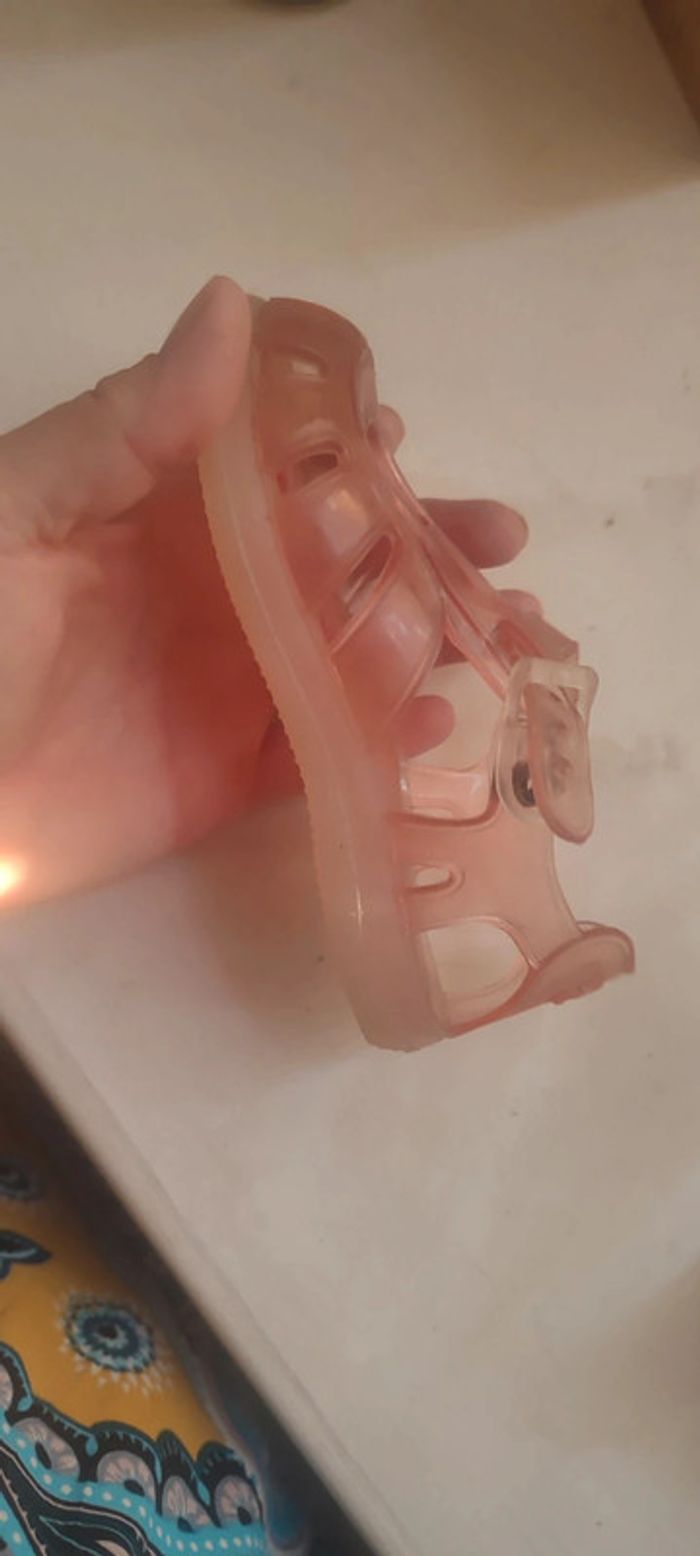 Sandales d'eau gauche 23 - photo numéro 5