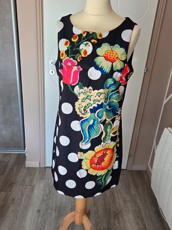 Jolie robe Desigual taille 42 👗