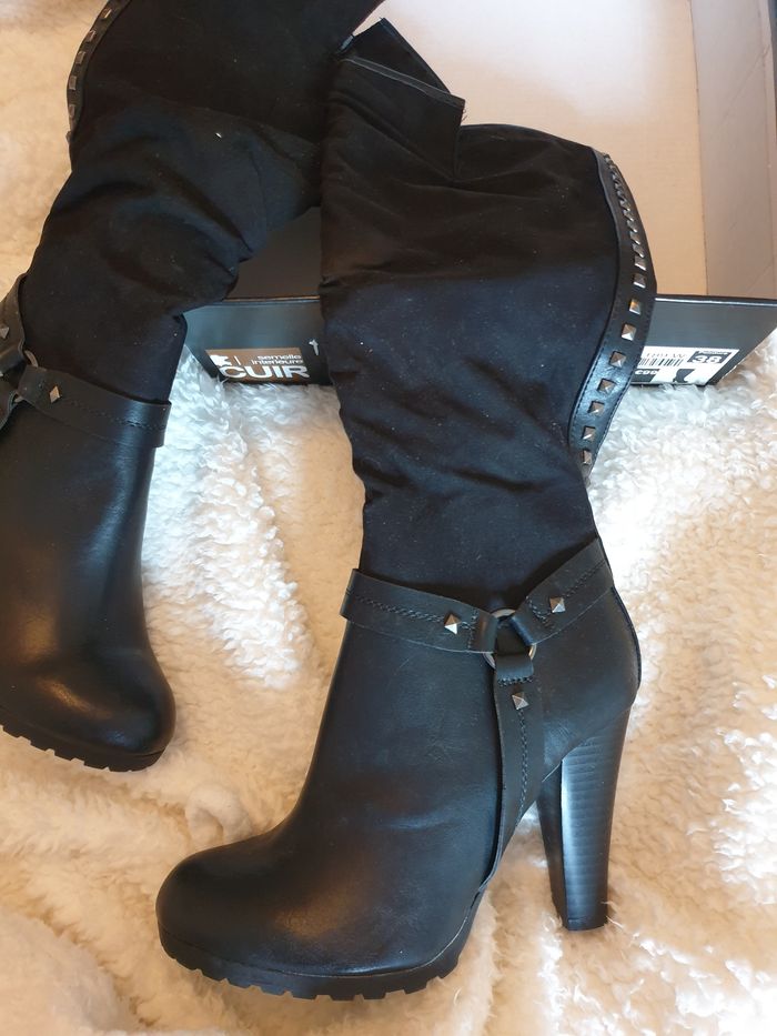 Bottes talons hauts