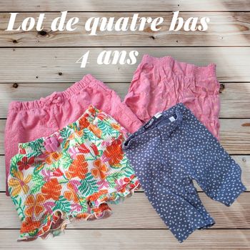 🌟 Lot de 4 bas fille – Taille 4 ans 🌟