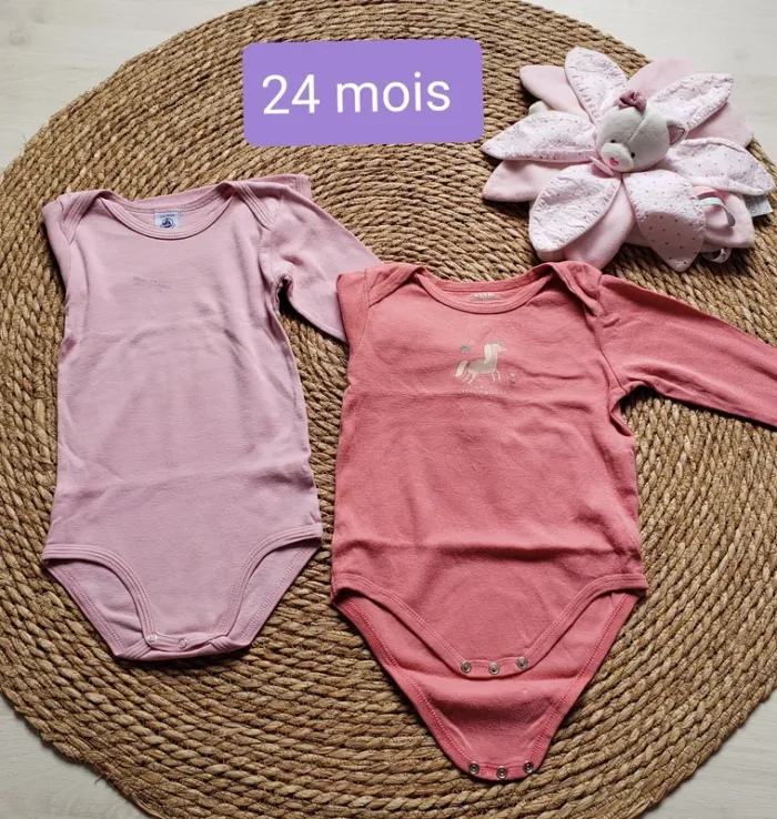 Lot body 24mois