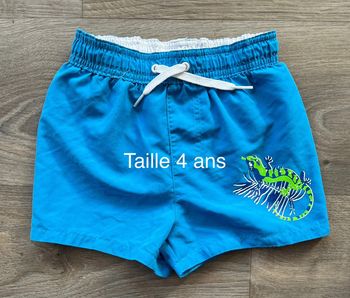 Maillot short de bain taille 4 ans NKY