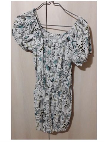 Robe short à manche courte