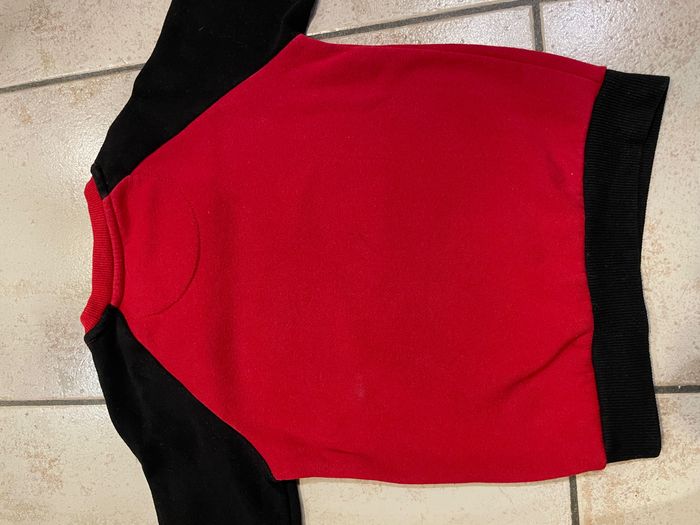 Sweat taille 122cm - photo numéro 4