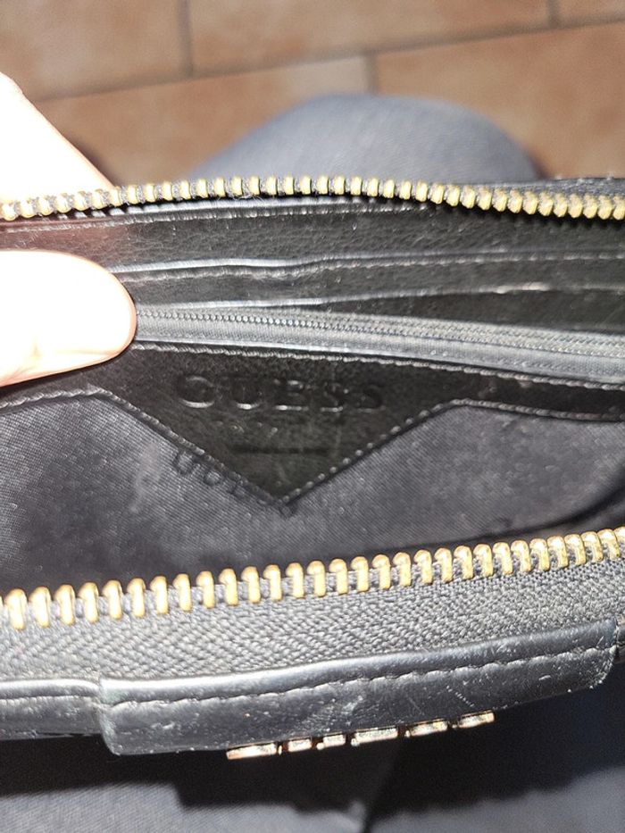 Portefeuille Guess - photo numéro 5