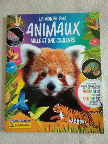 Album Panini Le Monde des animaux 1001 couleurs 