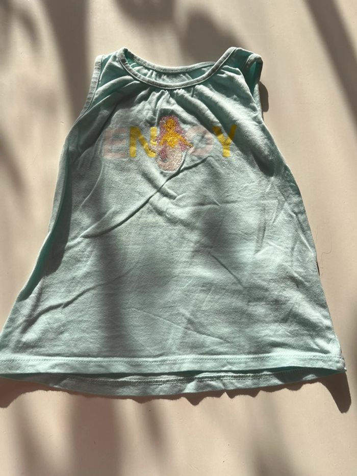 Débardeur bleu ciel