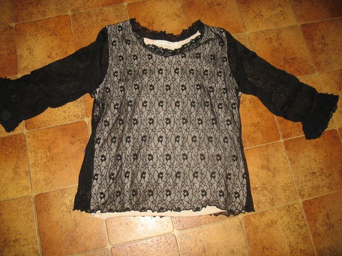 TEE SHIRT M 3/4 DENTELLE NOIR "JACQUELINE RIU" - TAILLE 3 - n°01 - photo numéro 3