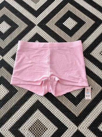 Short rose texturé Taille M 38– Neuf avec étiquette