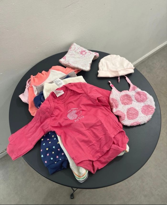 Lot de vêtements fille - photo numéro 2