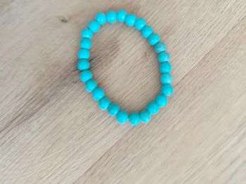 Bracelet en howlite turquoise neuf