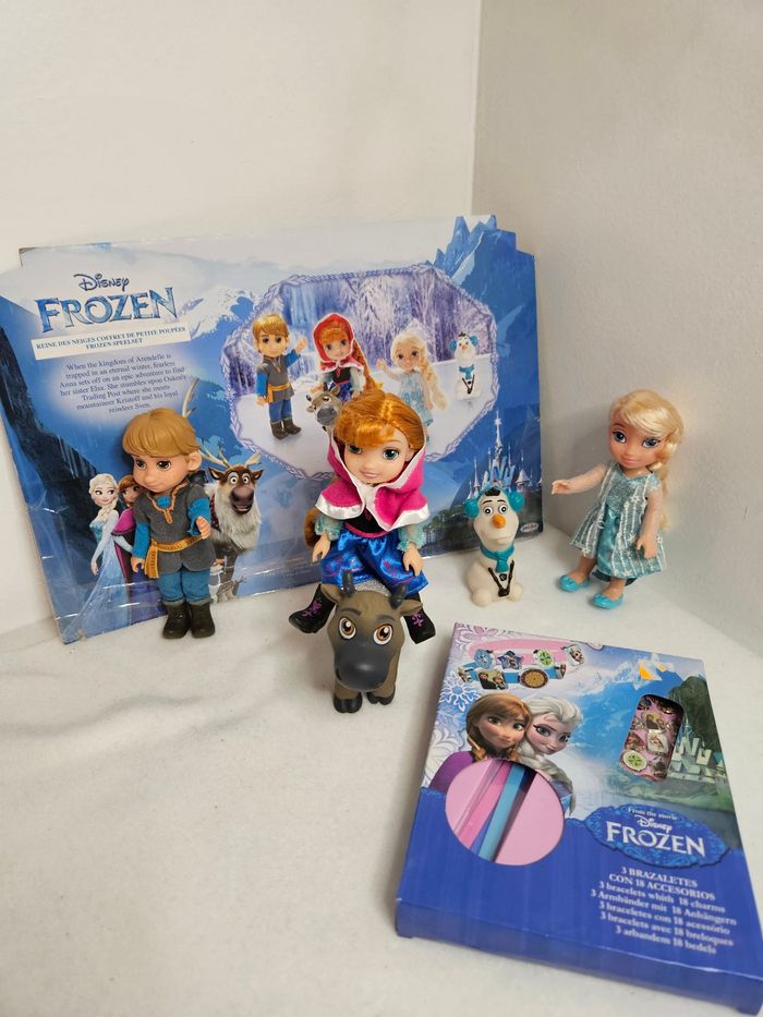 Lot de personnages reine des neiges