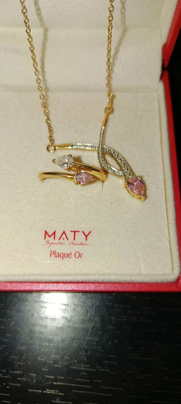 Parure collier bague Maty neuf