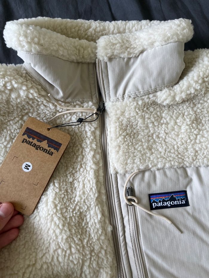 Polaire Patagonia beige taille M neuf avec étiquette - photo numéro 4