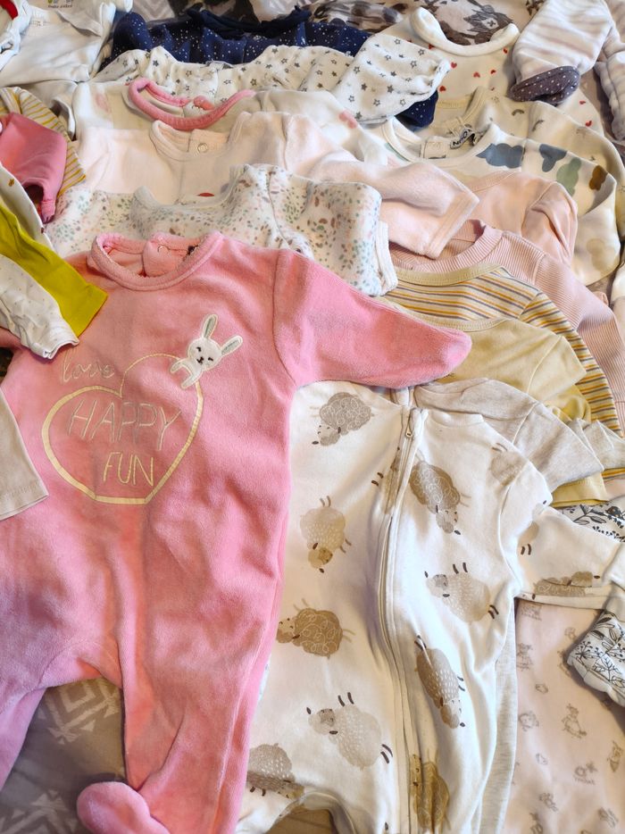 Lot vêtements bébé - photo numéro 3