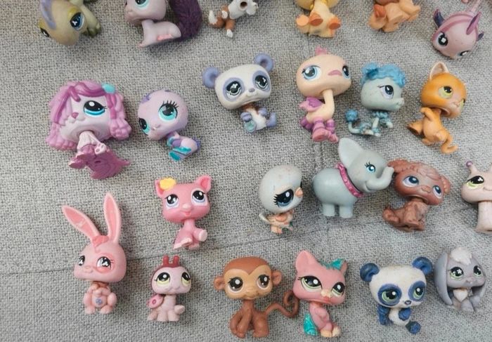 Lot de 31  figurines Hasbro Littlest pet shop Lps - photo numéro 2