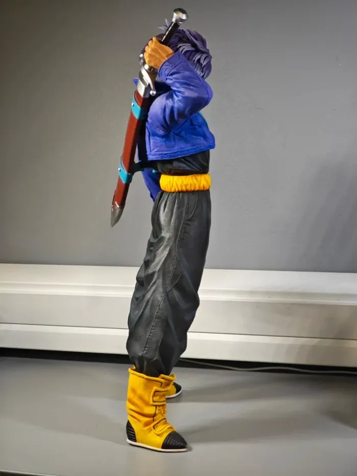 Figurine Dragon Ball Z : Mirai Trunks 42cm sans boîte - photo numéro 5