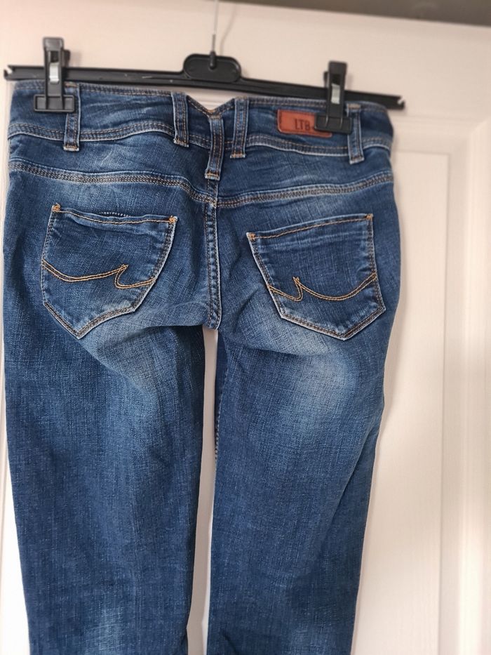 Jeans femme taille 36 - photo numéro 2