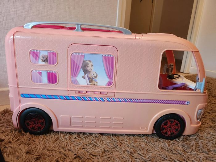 Camping-car Barbie - photo numéro 4