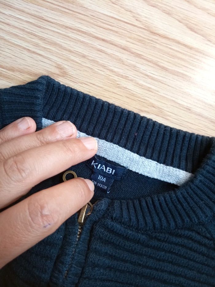 Gilet garçon 10 ans Kiabi très bon état - photo numéro 2