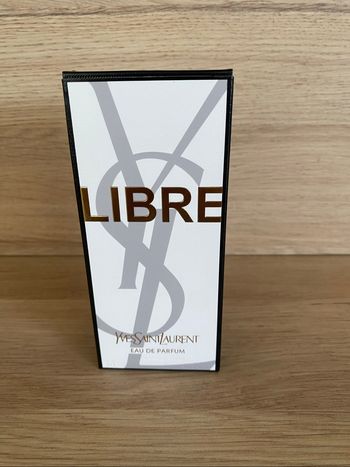 Eau de parfum libre Yves saint  laurent