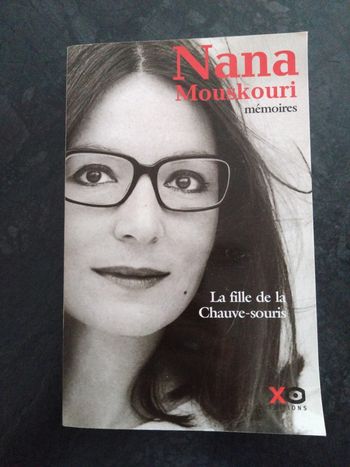 La fille de la chauve-souris - Nana Mouskouri